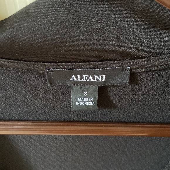 Alfa I black long sleeve top - Picture 2 of 2